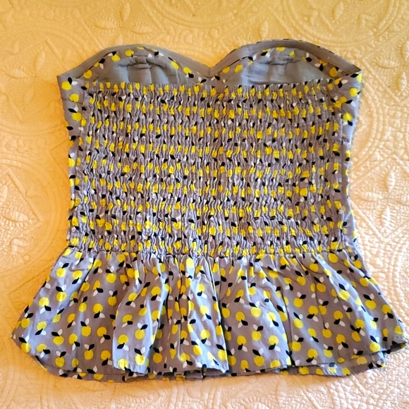 Lemon Print Strapless Peplum Bustier Style Top - Picture 4 of 6